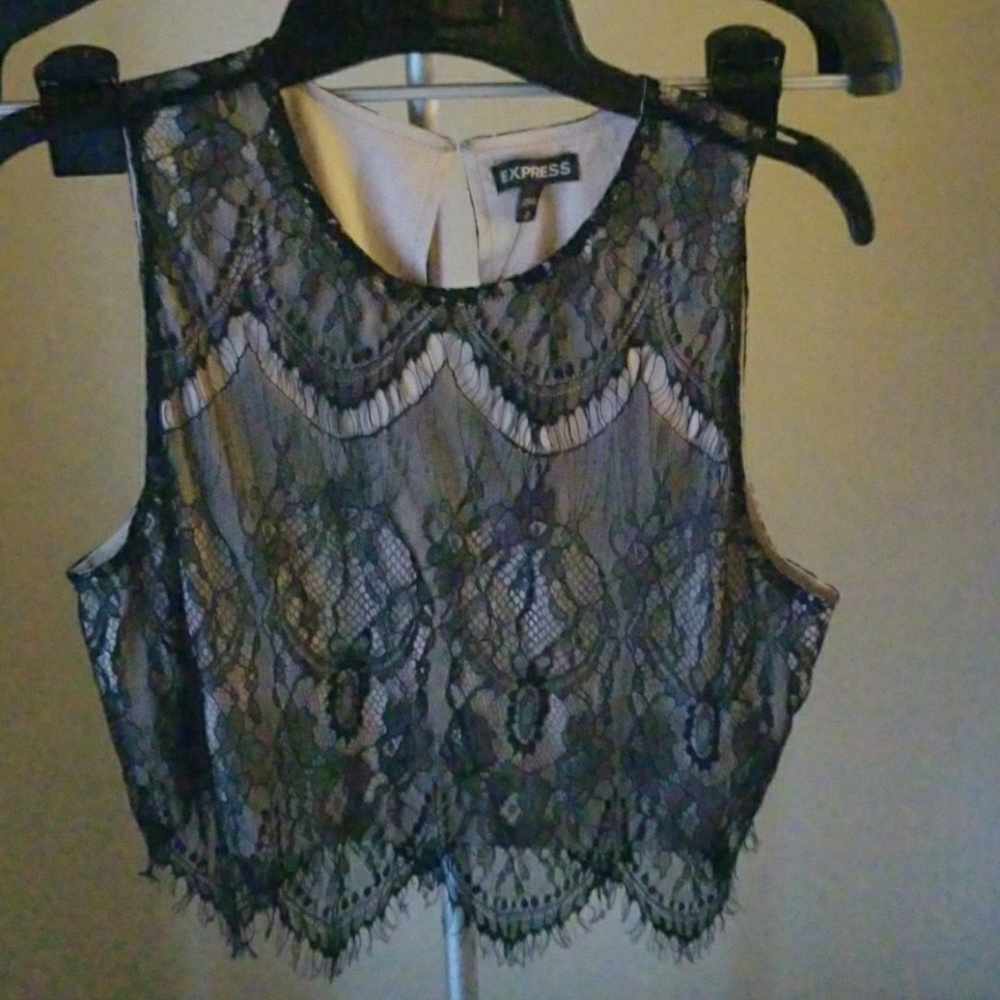 Lace crop blouse